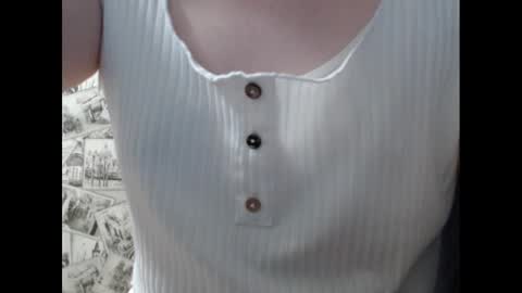 Lina online show from March 10, 2025, 3:20 pm