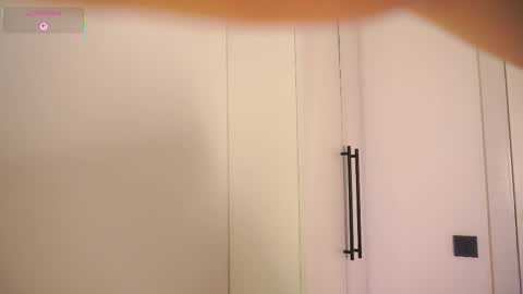 honey_pixie online show from September 20, 2025, 4:19 pm