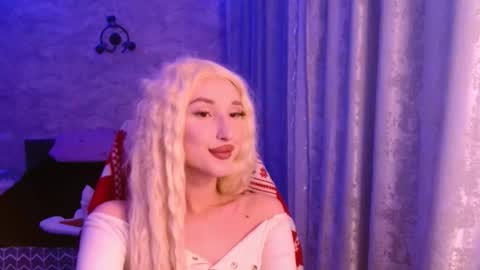 Snapshot of honey_sunset chatting on January 8, 2026, 11:40 pm honey_sunset online show from January 8, 2026, 11:40 pm