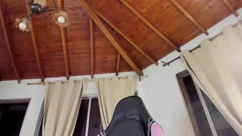 Snapshot of honey_sunshine7 chatting on September 30, 2025, 12:37 am Isabella  online show from September 30, 2025, 12:37 am