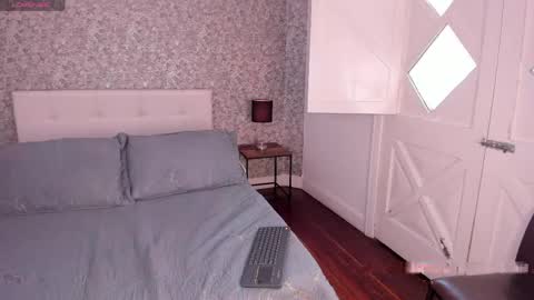 honey_sweet777 online show from May 5, 2026, 8:06 pm