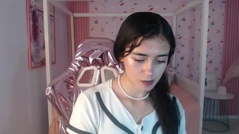 HONEY  online show from January 9, 2025, 1:13 pm