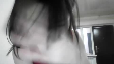 honey_yuzu online show from July 29, 2026, 4:32 am