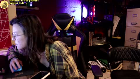 Honey and Bear online show from December 9, 2024, 2:56 am
