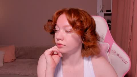 honeyautumn online show from January 7, 2025, 12:24 am