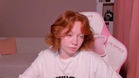 honeyautumn online show from January 25, 2025, 3:09 am