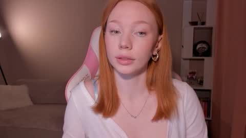 honeyautumn online show from December 20, 2025, 10:50 pm