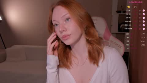 honeyautumn online show from January 8, 2026, 9:28 pm