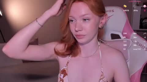 honeyautumn online show from June 11, 2026, 7:56 pm