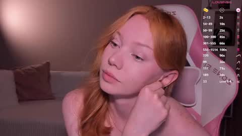 honeyautumn online show from June 25, 2026, 7:40 pm