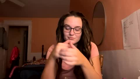 Snapshot of honeydrippinbunny chatting on October 22, 2025, 3:51 am HoneyDrippinBunny online show from October 22, 2025, 3:51 am