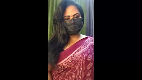 honeyflower27 online show from March 24, 2026, 4:17 am