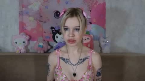 Lisa online show from July 8, 2026, 4:39 am