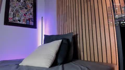 Snapshot of honeyhot69__ chatting on September 23, 2025, 10:40 am Sofia independent model online show from September 23, 2025, 10:40 am