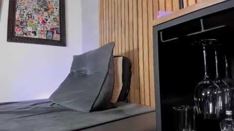 Sofia independent model online show from February 19, 2026, 11:50 am