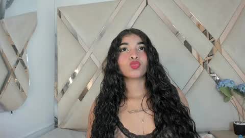 honeyht online show from May 28, 2026, 12:57 pm