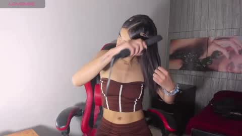 HONEY LUXE online show from April 30, 2026, 5:36 am