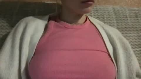 honeynymph online show from February 23, 2025, 3:40 pm