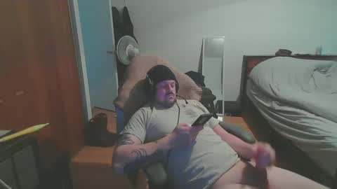 honeytaker online show from December 31, 2024, 6:35 pm