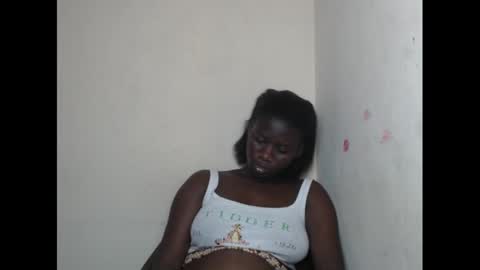 honeyxcunt online show from December 14, 2024, 8:34 am