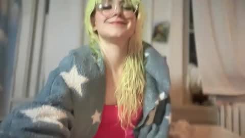 Snapshot of honeyxlimbed chatting on November 29, 2025, 10:24 pm Emi Rose online show from November 29, 2025, 10:24 pm