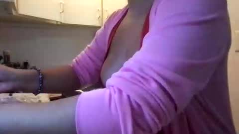 honeyyy89 online show from February 15, 2026, 1:46 am