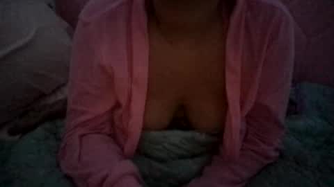 honeyyy89 online show from May 7, 2026, 7:47 am