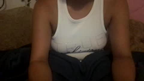 honeyyy89 online show from July 18, 2026, 2:32 pm
