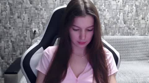 Nancy online show from December 3, 2024, 10:50 am