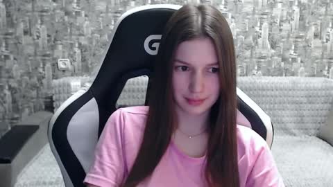 Nancy online show from December 23, 2024, 5:54 pm