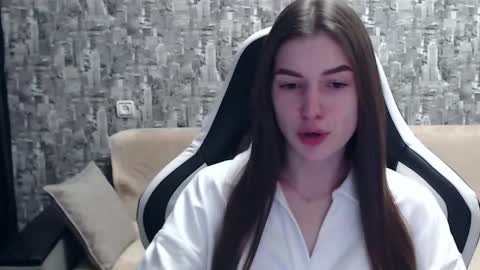 Nancy online show from January 17, 2025, 11:59 am