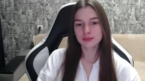Nancy online show from January 20, 2025, 1:21 pm