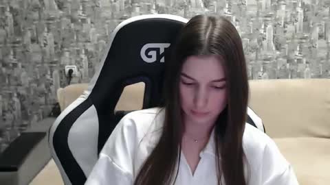 Nancy online show from January 22, 2025, 2:14 pm