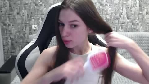Nancy online show from February 1, 2025, 11:21 am