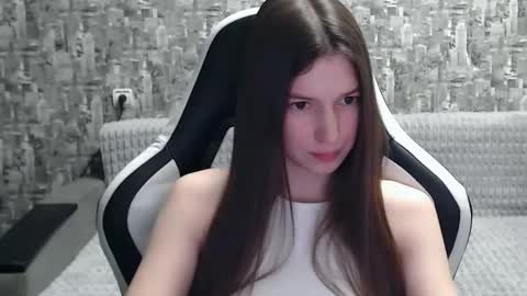Nancy online show from February 10, 2025, 12:39 pm