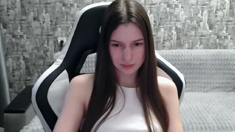 Nancy online show from February 12, 2025, 11:51 am