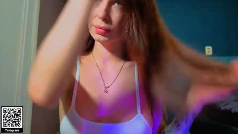 the perfectgirl online show from March 15, 2026, 6:25 pm