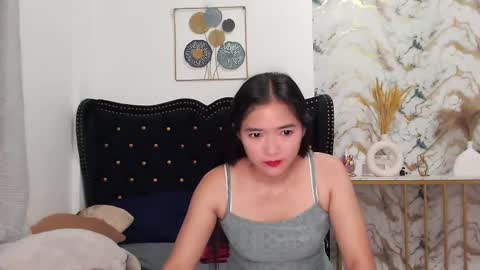 honie_ko online show from February 2, 2026, 1:54 pm