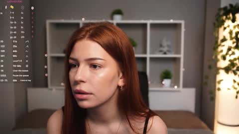 honneybunneey online show from October 30, 2025, 6:59 am