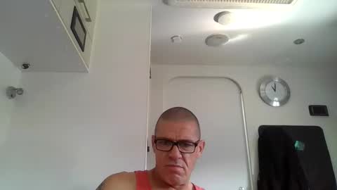 hooliganism33 online show from September 17, 2025, 1:29 am