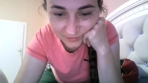 hootloove69 online show from July 13, 2026, 6:22 pm