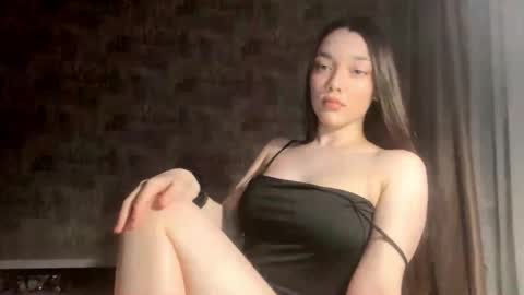 hopecreecy online show from February 14, 2026, 6:37 pm