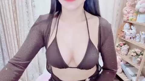 Rina online show from June 10, 2026, 1:28 am