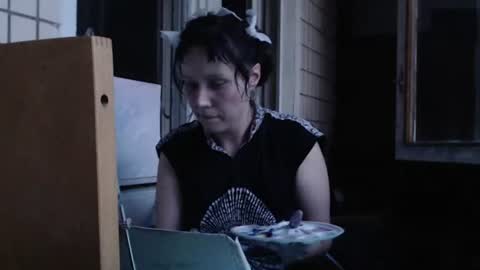 Roxy online show from July 25, 2026, 6:05 pm
