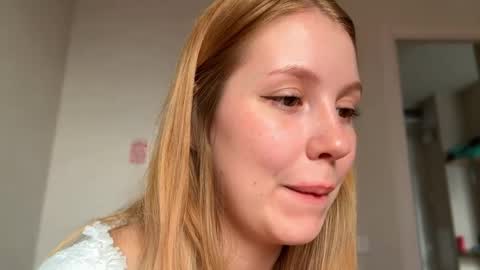 Audrey online show from April 25, 2026, 2:14 am