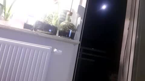 horneycumslutsucker online show from March 1, 2026, 2:24 am