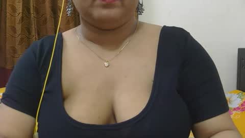 horneydesibabe online show from October 13, 2025, 6:52 pm