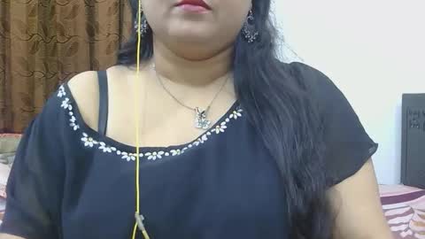 horneydesibabe online show from November 1, 2025, 5:04 pm