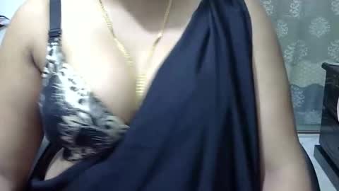 horneydesibaby online show from November 9, 2025, 6:39 pm