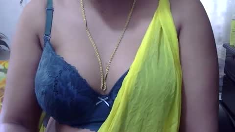 horneydesibaby online show from November 18, 2025, 1:55 am